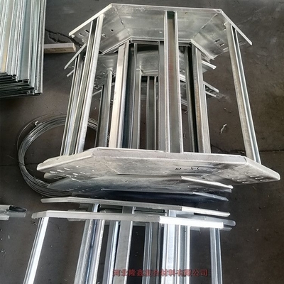 湘西自治州環(huán)氧樹脂復(fù)合型橋架河北隆鑫防火橋架廠家批發(fā)